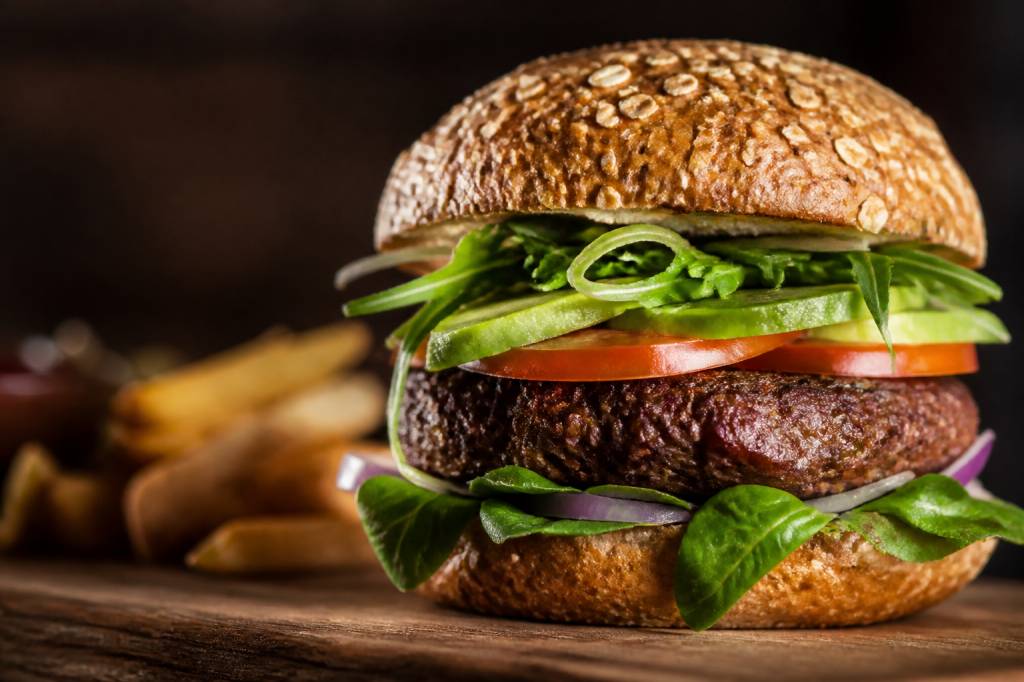 Comment composer un burger équilibré sans perdre en gourmandise