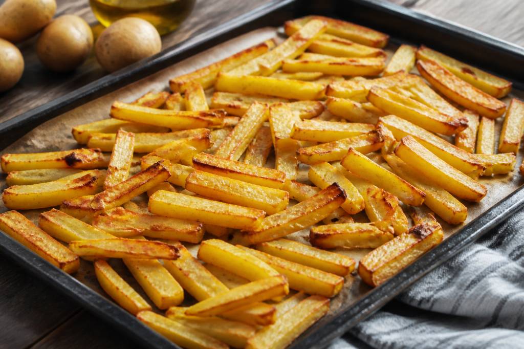 Comment réussir des frites croustillantes au four